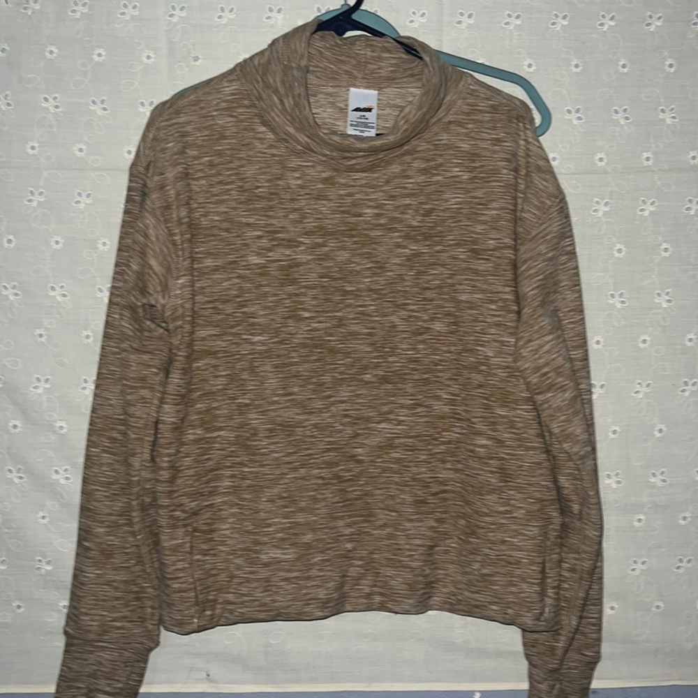 ⭐️Avía cowl neck sweater large